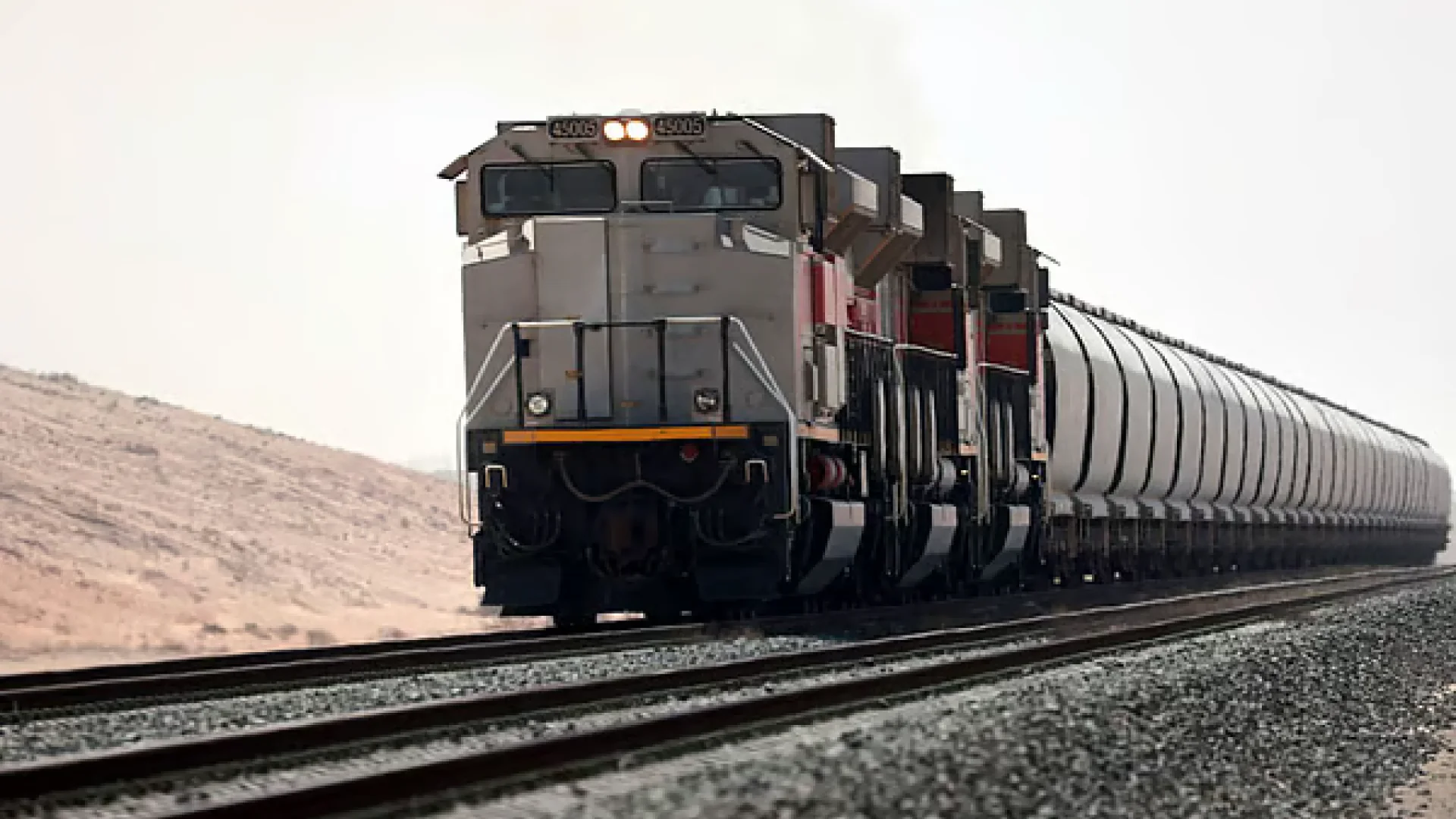 Etihad Rail: UAE’s Steel Lifeline for Supply | Die Geissens Real Estate | Luxus Immobilien mit Carmen und Robert Geiss – Die Geissens in Dubai